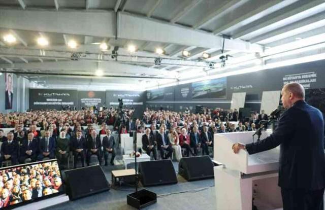 Erdoğan: 'Savunma Sanayinden Seramik Sektörüne Kadar Her Alanda Ülkemizi Dünyanın Önde Gelen Tedarikçileri Arasına Çıkartacağız'