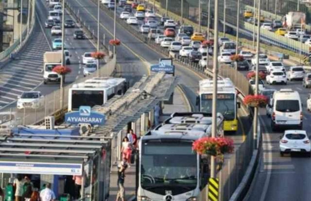 BAYRAMDA OTOBÜSLER ÜCRETSİZ Mİ? Kurban Bayramı boyunca toplu taşıma bedava mı? Metro, metrobüs, otobüs, tramvay ücretsiz mi?