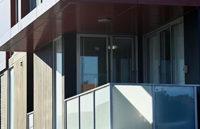 Esra ve Emel kardeşlerin feci sonu! Çürümek üzerine olan cesetlerini ev sahibi buldu