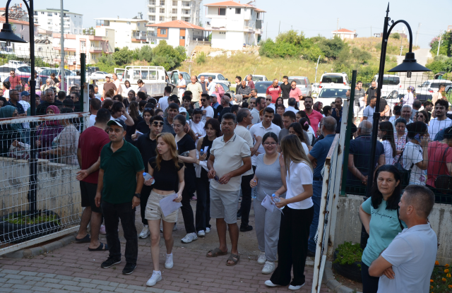 YKS'ye geç kaldı, babası ikna etmeye çalışırken 'Zaten istemiyordum' dedi