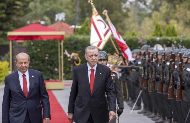 Cumhurbaşkanı Erdoğan, ilk yurt dışı ziyareti için KKTC'ye gitti