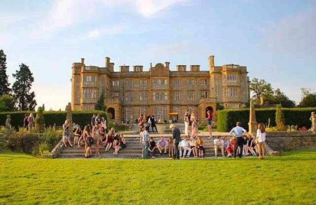 Yurt dışında üniversite okumak için ne yapmak gerekir?