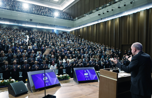 Cumhurbaşkanı Erdoğan'dan: PKK'nın silah bırakma sürecini MİT titizlikle takip edecek