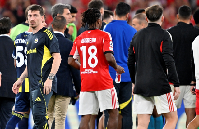 Portekiz Basını Benfica’nın Şampiyonlar Ligi Biletini Alışverişteki Başarıyla Kutluyor: Kerem Aktürkoğlu’nun Gecesi