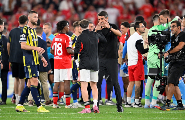 Portekiz Basını Benfica’nın Şampiyonlar Ligi Biletini Alışverişteki Başarıyla Kutluyor: Kerem Aktürkoğlu’nun Gecesi