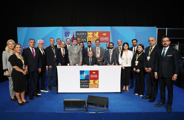 Son Dakika: Cumhurbaşkanı Erdoğan: Parlamento kadın cinayetleri ile ilgili idam kararı alırsa ben onaylarım