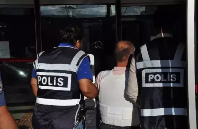 Eşini doğrama tahtasıyla öldüren öğretmen tutuklandı