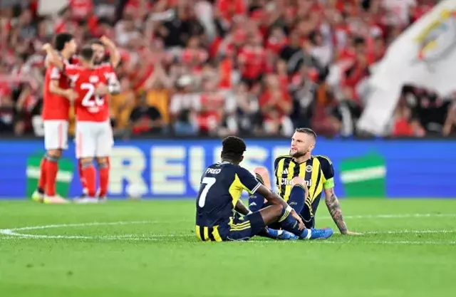 Avrupa'da Türk Temsilcileri İçin Üç Büyük Mağlubiyet: Fenerbahçe ve Diğerleri Eleme Rüzgârında