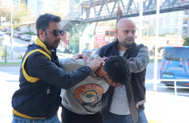 Alanya'da sokakta saldırıya uğrayan kadın