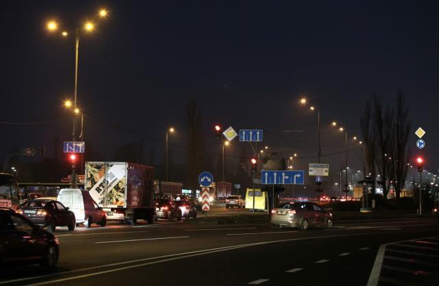 Şehirlerde patlama sesleri yankılanıyor! Ukrayna'da halk çok tedirgin, savaş korkusu sokaklara yansıdı