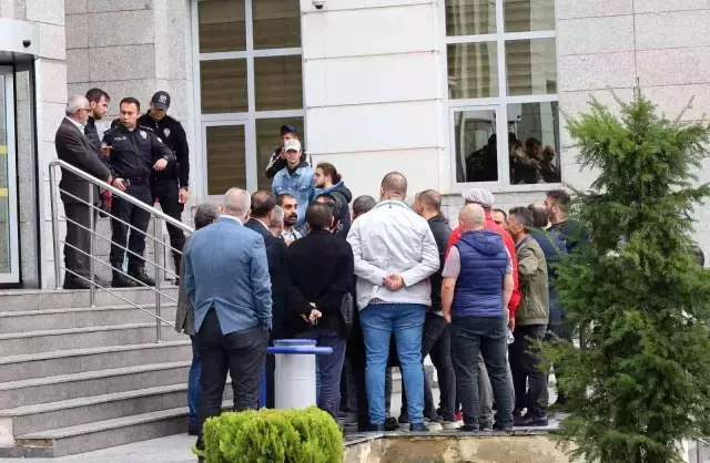 Afgan şahıs, kafasına taşla vurarak tecavüz etmişti! Mahkemedeki söz ortalığı savaş alanına çevirdi