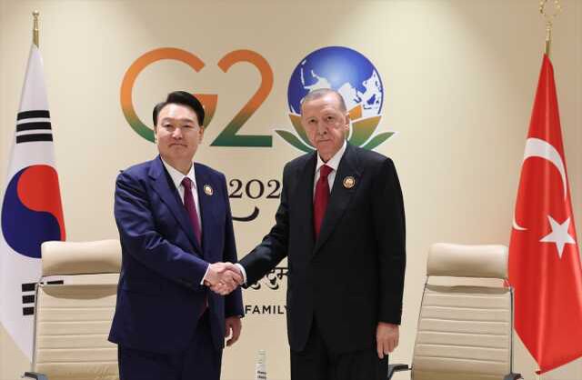 Cumhurbaşkanı Erdoğan'da Hindistan'daki G20 Liderler Zirvesi'nde diplomasi trafiği
