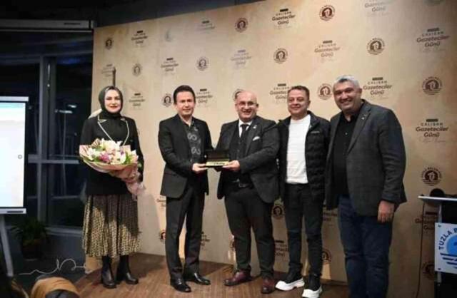 Tuzla Belediye Başkanı Şadi Yazıcı, özel günlerinde gazetecileri ağırladı