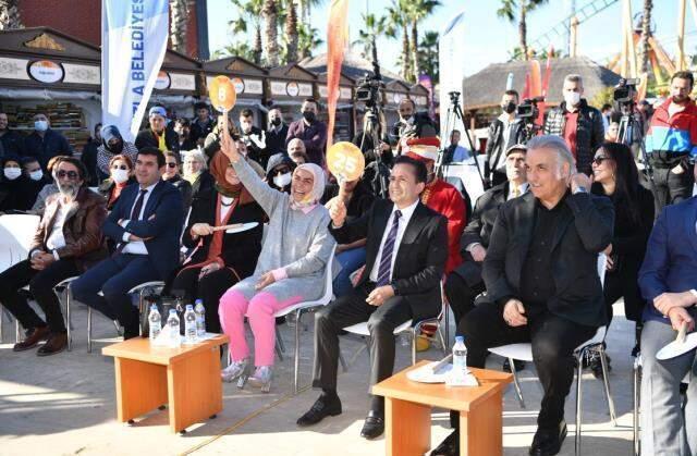 Tuzla Belediyesi, Türkiye'nin yedi bölgesinden gelen ustalarla gençleri buluşturuyor