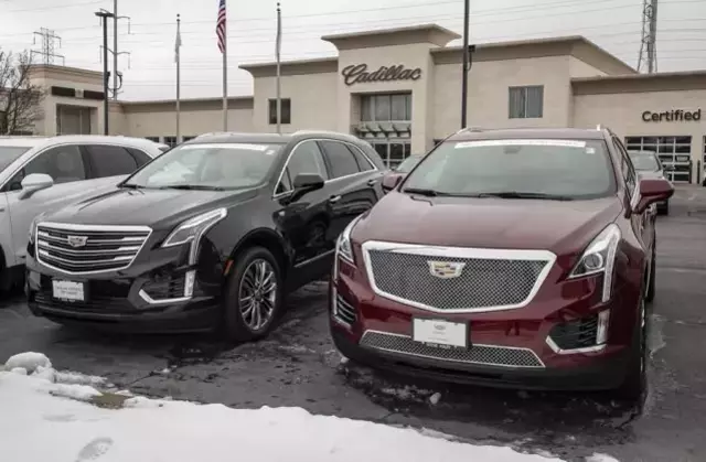 General Motors Yüzlerce Sözleşmeli Çalışanını İşten Çıkarıyor