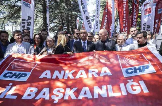 Özel'den 'Cumhurbaşkanı Erdoğan'ın CHP içinde karışıklık planı var' iddialarına yanıt