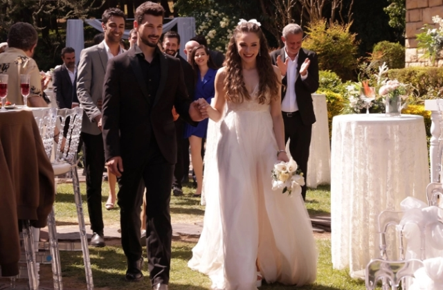 Hudutsuz Sevda 64. bölüm fragmanı yayınlandı mı? 15 Mayıs Hudutsuz Sevda yeni bölüm fragman linki var mı?