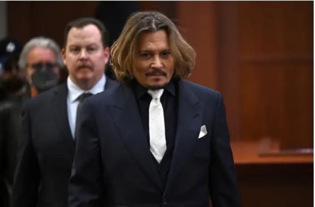 Johnny Depp... İFADE VERDİ, 'PARMAĞIMI KOPARDI!'
