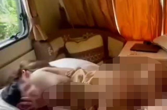 Kutsal mekanda cinsel içerikli video çekip bir de sosyal medyada yayınladılar