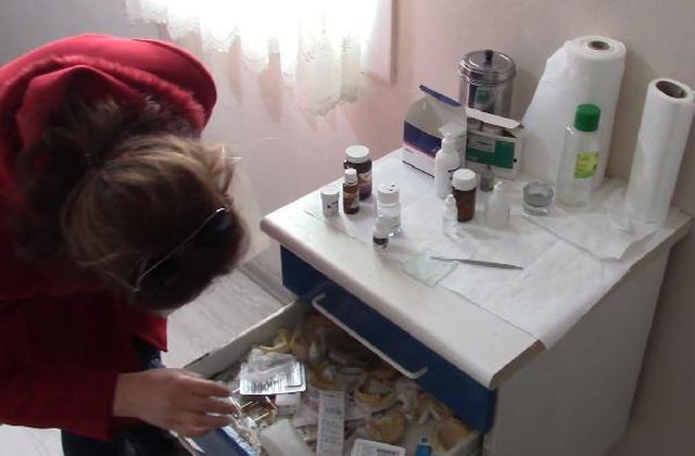 Mersin'de 20 yıllık 'sahte diş hekimi' tutuklandı