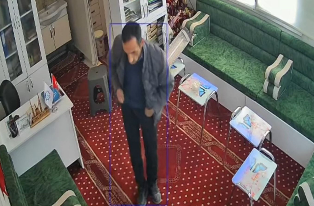 Yer: Şanlıurfa! Yaptığı rezilliği kimse görmeyecek sandı ama kamera kayıttaydı