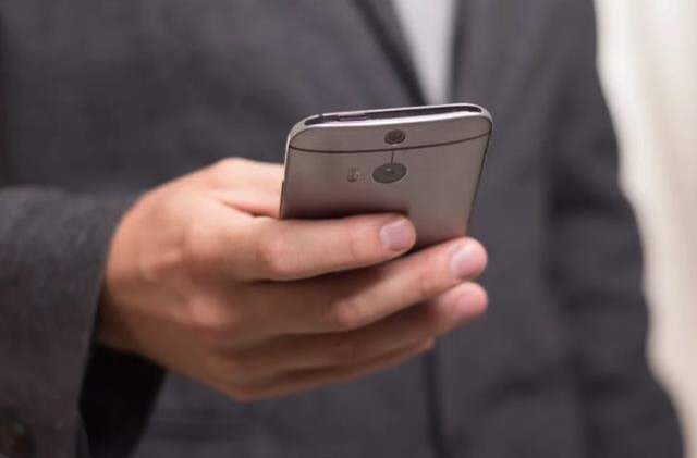 Rüyada telefonla konuşmak ne anlama gelir? Rüyada eski sevgiliyle telefonda konuşmak ne anlama gelir?