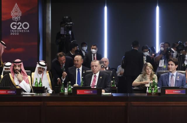 Cumhurbaşkanı Erdoğan'dan G20 Zirvesi'nde dünyaya uyarı: Yeni bir krizle karşı karşıyayız