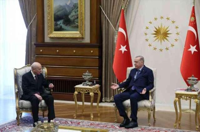 Ankara'da Erdoğan-Bahçeli zirvesi! Masada belediye başkan adayları ve emeklilere zam var