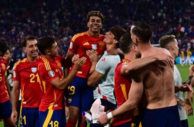 İspanya- Fransa maçından kareler | İspanya- Fransa maçı kaç kaç bitti? EURO 2024 finaline hangi takım çıktı?