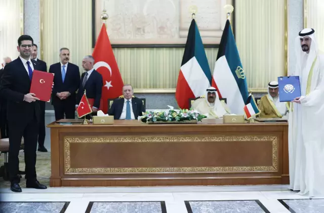 Türkiye ve Kuveyt arasında 4 anlaşma imzalandı