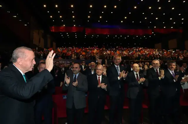 Cumhurbaşkanı Erdoğan'dan programa damga vuran sözler: Onlar bu harekete ayak uyduramadılar