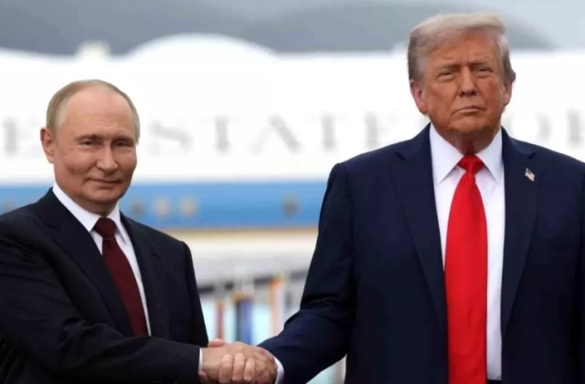 Putin mi Büyük Trump mı büyük, hangisi daha yaşlı, aralarında kaç yaş var?