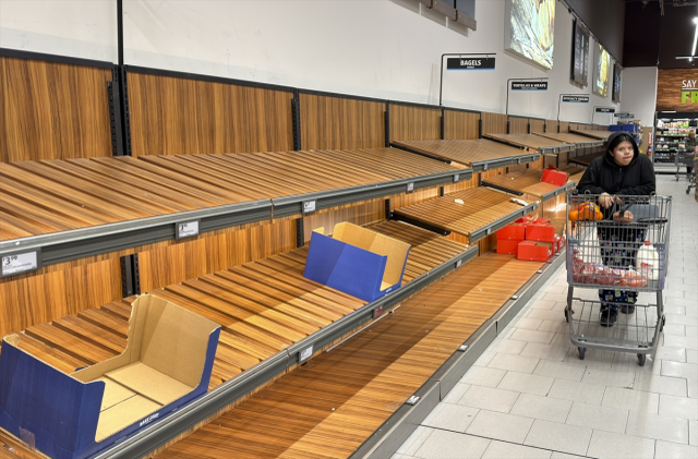 ABD'de 'felç edici bir buz fırtınası' alarmı! Eyaletlerde OHAL ilan edildi, market rafları boşaldı