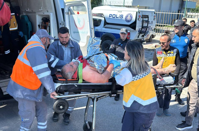 Kendisine yapılanlara dayanamayan belediye işçisi, Boğaçayı'na atladı