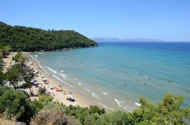 Araba ile tatil rotaları! Araba ile gidebileceğiniz tatil rotaları Kuşadası, Akyaka, Kemer, Foça, Ayvalık'ta gezilecek yerler