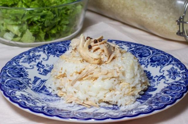 Rüyada pirinç pilavı görmek ne anlama gelir? Rüyada etli pirinç pilavı görmek ne demek? Rüyada pişmiş tavuk ve pirinç pilavı görmek nedir?