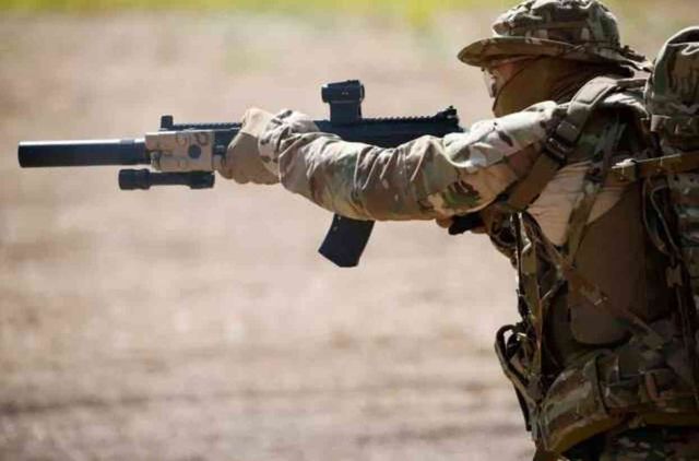 Rus ordusunda görevli Astsubay Yuri Galushko, komutanı dahil 6 asker arkadaşını uyudukları sırada öldürdü