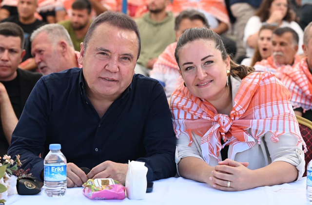 Antalya Büyükşehir Belediyesi Başkan Vekili Büşra Özdemir seçildi