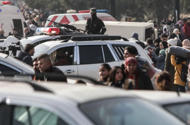 Türkiye'nin yanı başında dev operasyon! Ordu, SDG'yi Halep'te kuşattı