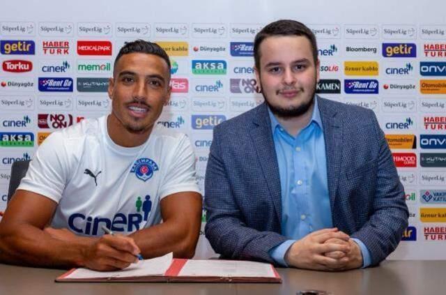 Fenerbahçe'ye veda eden Nabil Dirar, resmen Kasımpaşa'nın futbolcusu oldu
