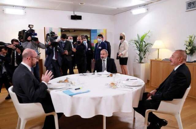 Azerbaycan ve Ermenistan, demiryolunun yeniden açılması konusunda anlaştı