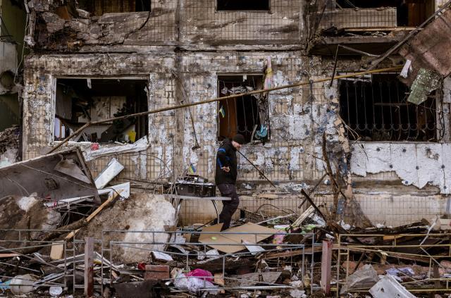 Savaşın 19. gününde başkent Kiev'e 2 ağır darbe! Can kayıpları var, bölge enkaz halde