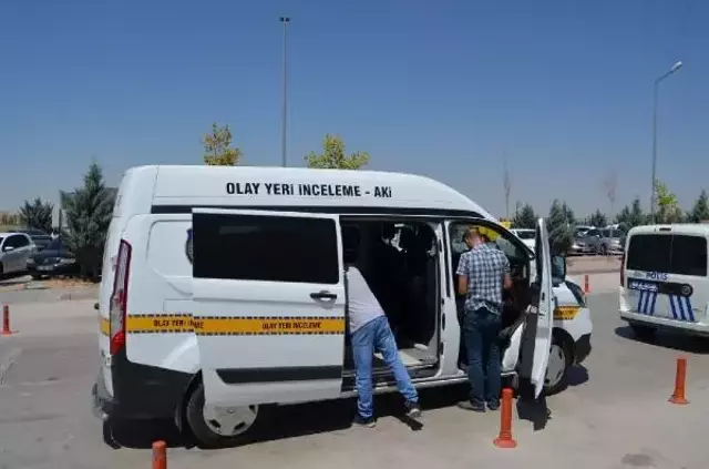 Kız arkadaşını silahla vurup ağır yaraladı, 'Şaka yaparken oldu' diye kendini savundu