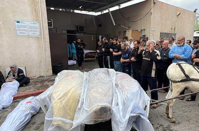 İsrail ordusu Şifa Hastanesi'nde sağlık hizmetlerini durdurdu