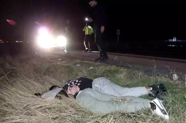 Aksaray'da Polis Memuruna Çarpan Şüpheliler Gözaltına Alındı