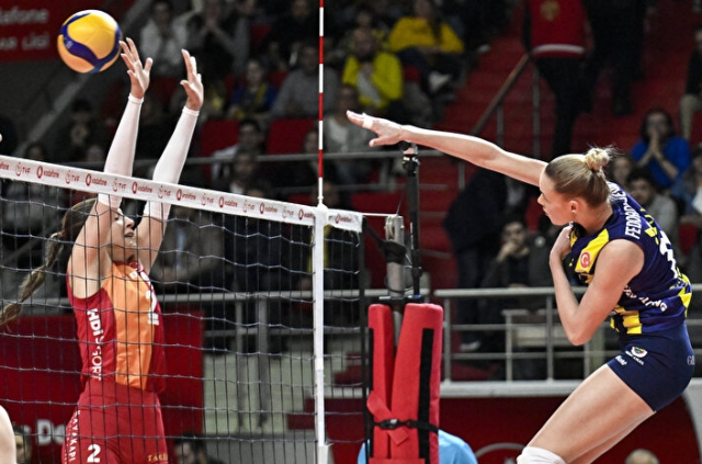 Fenerbahçe Galatasaray kim elendi, turu kim geçti (Voleybol)?