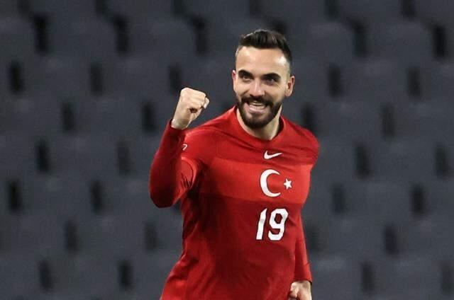 Beşiktaş ile üç yıllık sözleşme imzalayacak Kenan Karaman, sezon başına 10 milyon TL alacak