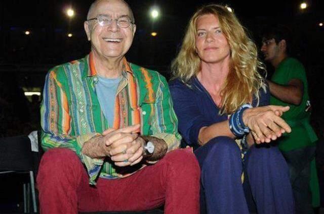 58 yaşındaki Biricik Suden, direk dansı yaptığı anları paylaştı