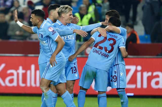 Trabzonspor'dan Fenerbahçe'ye mesaj! Türkiye Kupası'ndaki derbide farklı galibiyet