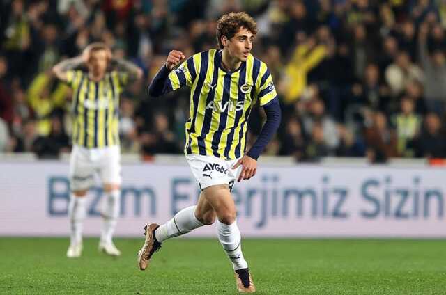 Acun Ilıcalı'dan şaşırtan transfer! Fenerbahçe'nin Miami doğumlu genç yıldızı, Hull City'de